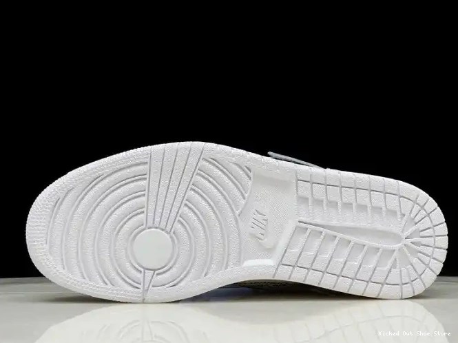 Kick Theory High White AQ0818-100 Off-White 1 Jordan Air Retro 0524